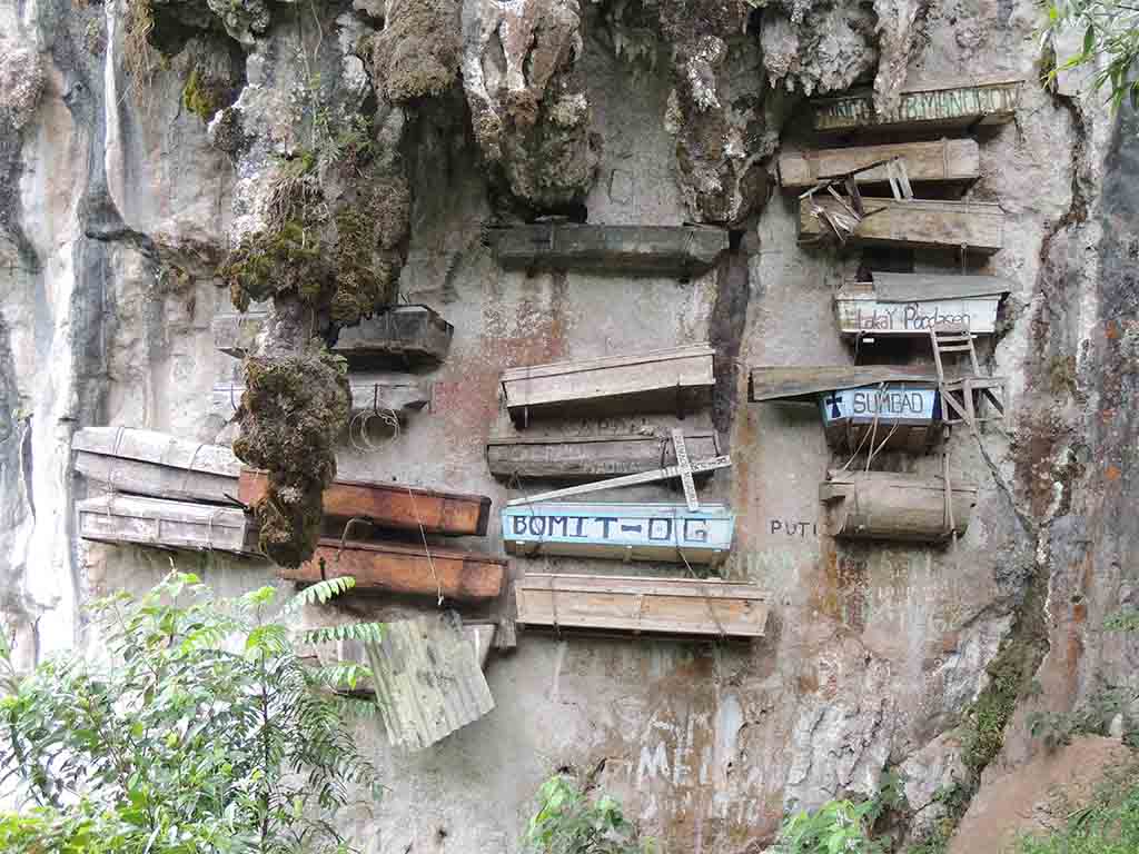 810 - Bare sospese in montagna a Sagada etnia Igorot - Filippine