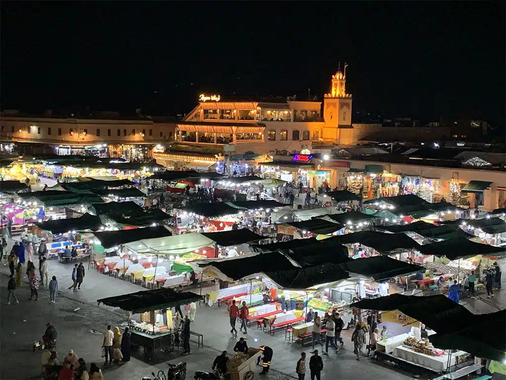 1182 - Piazza Djema el Fna by night a Marrakech - Marocco