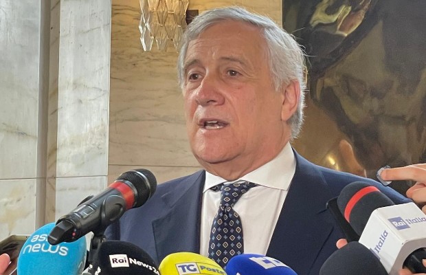 TAJANI: TURISMO RADICI <br> CON ITA E TRENITALIA
