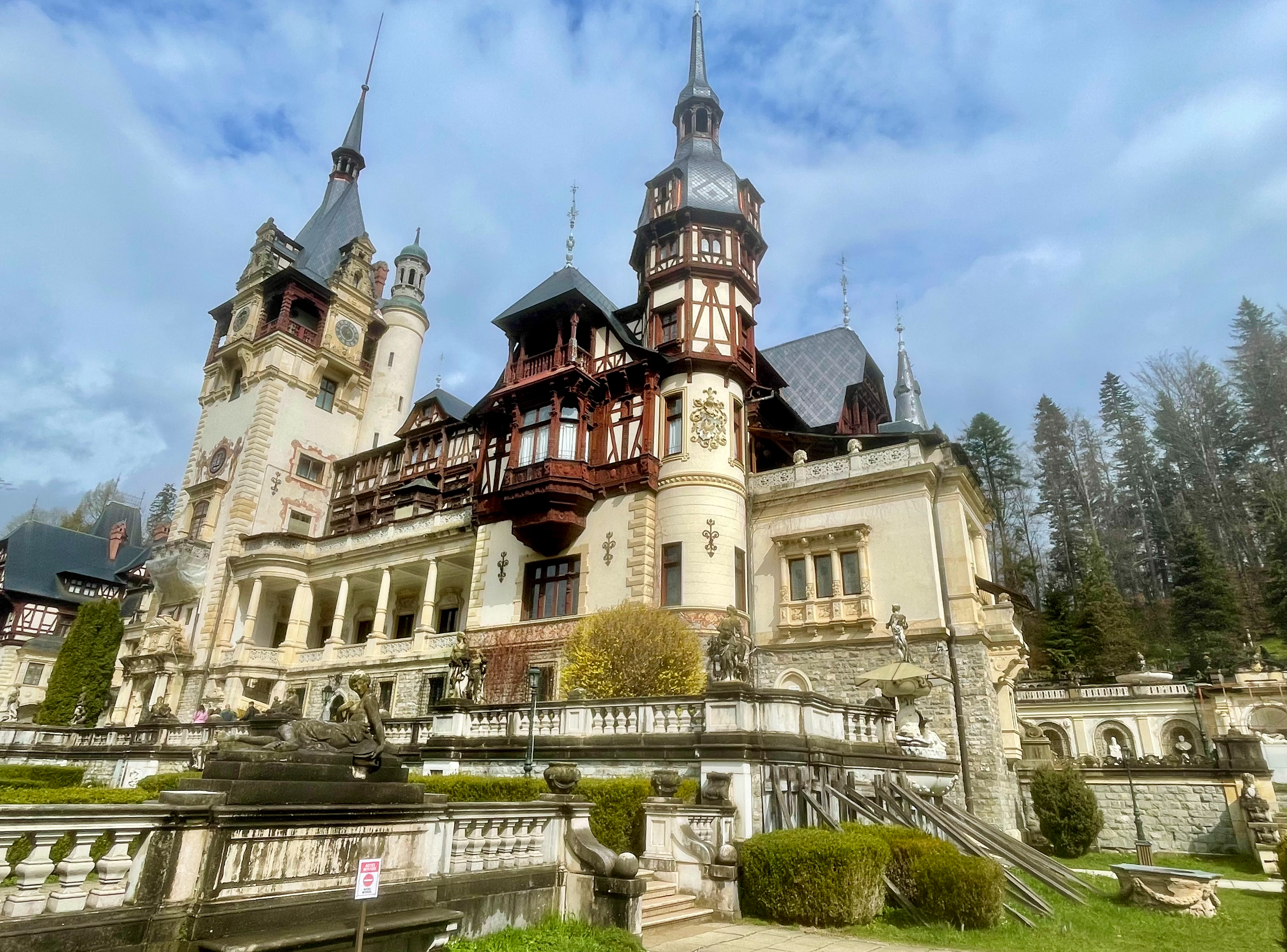 23 - Castello di Peles nella localitÃ  montana di Sinaia - Romania 