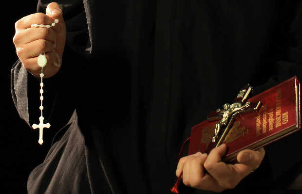 VATICANO, UN CORSO <br> PER GLI ESORCISTI