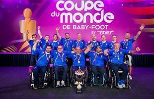 Gli azzurri del calcio balilla paralimpico in Spagna per difendere il titolo mondiale