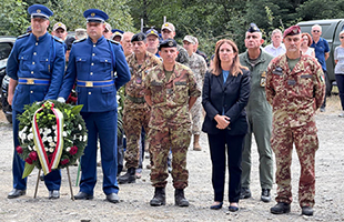 Bosnia-Erzegovina, sul monte Zec cerimonia in ricordo dei militari italiani caduti durante missione umanitaria