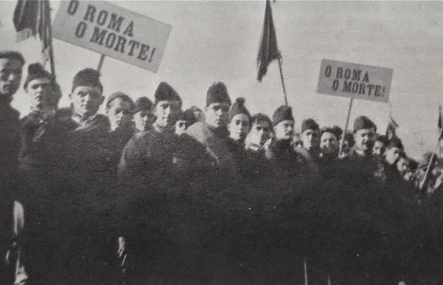  CORI FASCISTI A PARMA <br> BUFERA SU GIOVANI FDI 