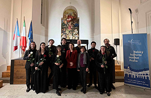 Il concerto dellâOttetto Vocale del Coro della Cattedrale di Siena chiude il 2025 allâIic