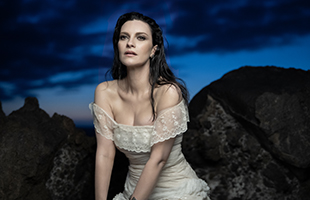 Yo Canto 2, il nuovo album di Laura Pausini con cover in spagnolo in attesa del tour mondiale