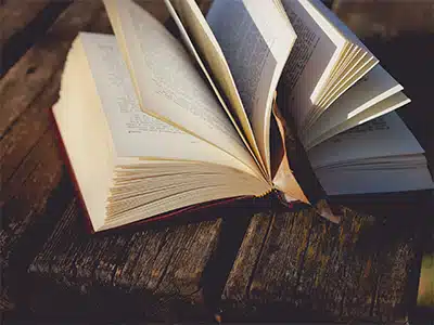 LETTERATURA, INCONTRO CON LA SCRITTRICE GIULIA CORSALINI 