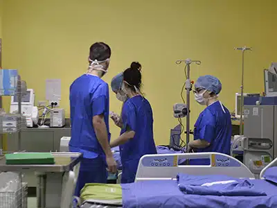 CURA DEI TUMORI, CENTRO PROTONTERAPIA DI TRENTO FIRMA ACCORDO CON EMIRATI ARABIÂ 