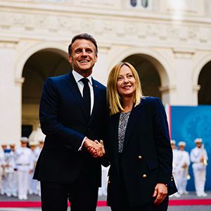 Meloni and Macron at Palazzo Chigi: common ground on Europe, Ukraine, and bilateral cooperation