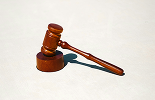 Secondo approfondimento giuridico allâIic: traduzione e processo penale