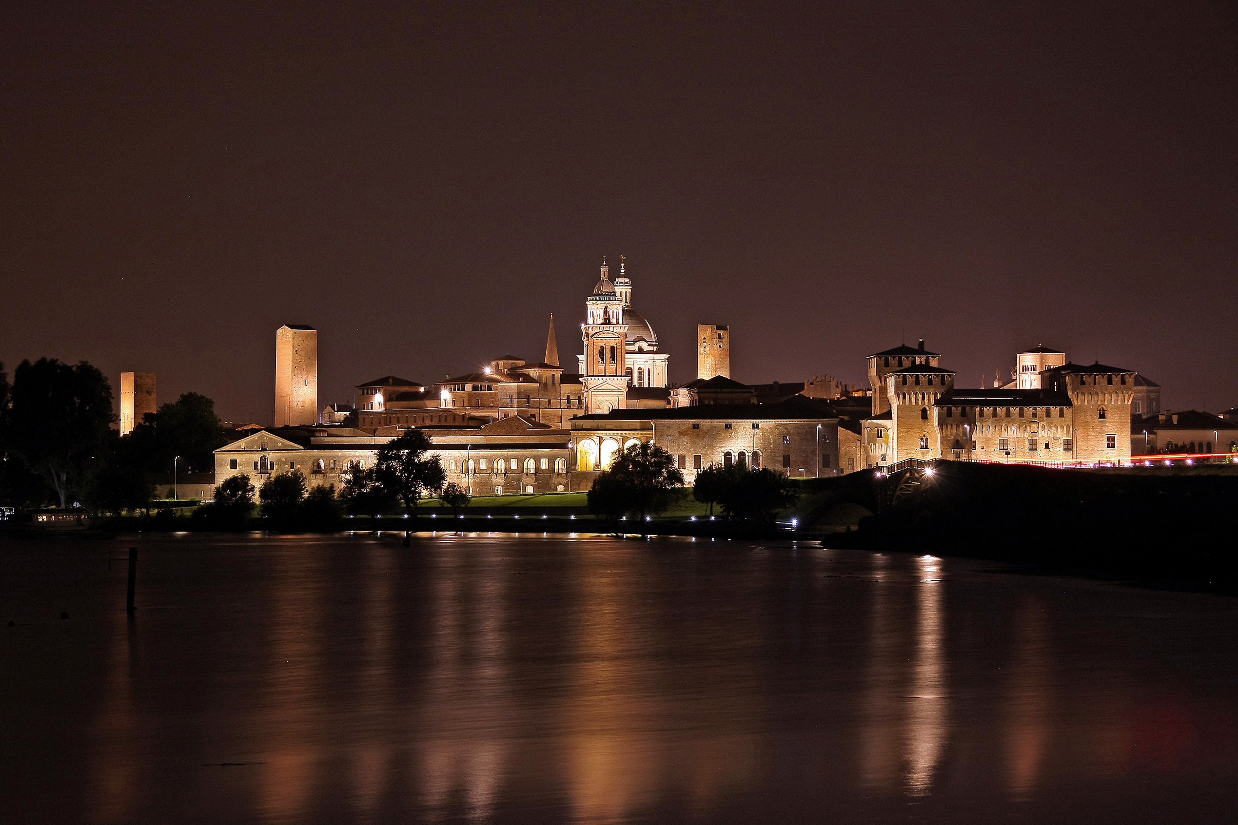 Lombardia: 3 laghi per un'unica cittÃ 