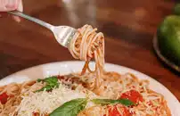 Settimana della Cucina Italiana, con lâIIC a lezione di pasta fresca