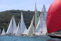 Le navi dâepoca decorano i golfi della Liguria