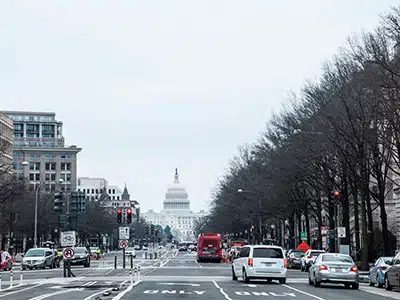 ÙØ¹Ø±Ø¶ ÙÙÙØ§ÙÙ ÙÙØ£Ø«Ø§Ø« ÙÙ Ø¬ÙÙØ© ÙÙ Ø§ÙÙÙØ§ÙØ§Øª Ø§ÙÙØªØ­Ø¯Ø©