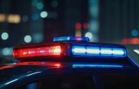 MINNEAPOLIS, AGENTI ICE <br>SPARANO E UCCIDONO UNA DONNA: <br>VOLEVA INVESTIRCI