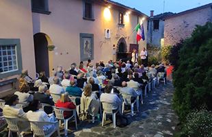 Ritratto in bronzo di Giacomo Puccini al museo di Celle dei Puccini a Pescaglia