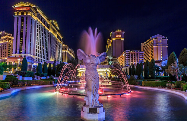 ANCHE IL CAESARS PALACE <BR> AD AMBASCIATORE USA
