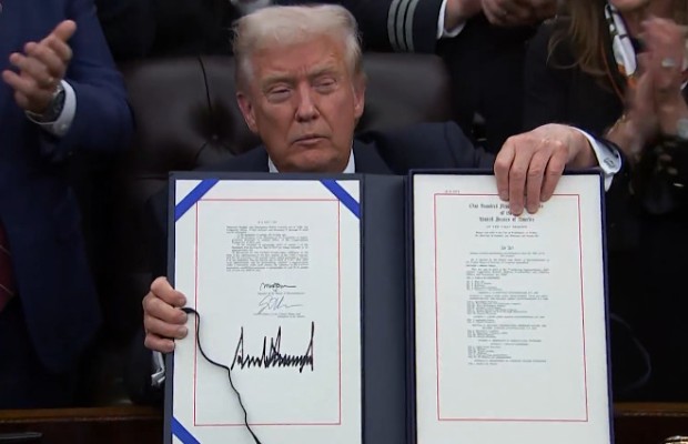 USA, SHUTDOWN FINITO <BR> TRUMP: ABBIAMO VINTO