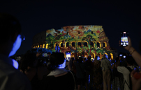 Digital art e AI, come trasformare monumenti come il Colosseo in una tela virtuale: lâopera âEcho of Timeâ