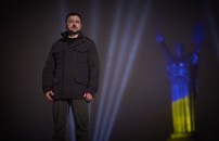 UCRAINA, LA PACE <BR> NON Eâ NATA A BERLINO