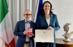 Antonella Donadio insignita del titolo di Cavaliere dell'Ordine della Stella d'Italia