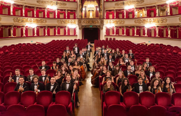 I GIOVANI DELLA SCALA <br> IN TOUR IN TUTTA ITALIA