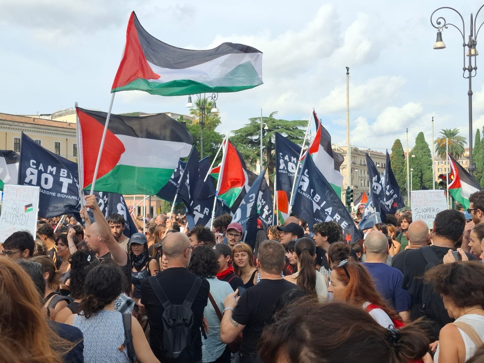 Gaza, Antigone e lâordine costituzionale