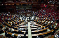SANTANCHE', CAMERA <br> RESPINGE SFIDUCIA