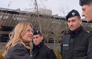 Sicurezza, Meloni: carri Puma anche a Rogoredo. Non ci arrendiamo    