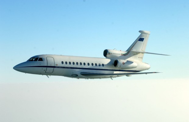 AM: VOLO DâURGENZA <BR> SALVA UN NEONATO