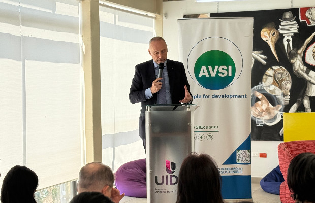  Ecuador, Amb. Davoli a chiusura progetto su malnutrizione infantile
