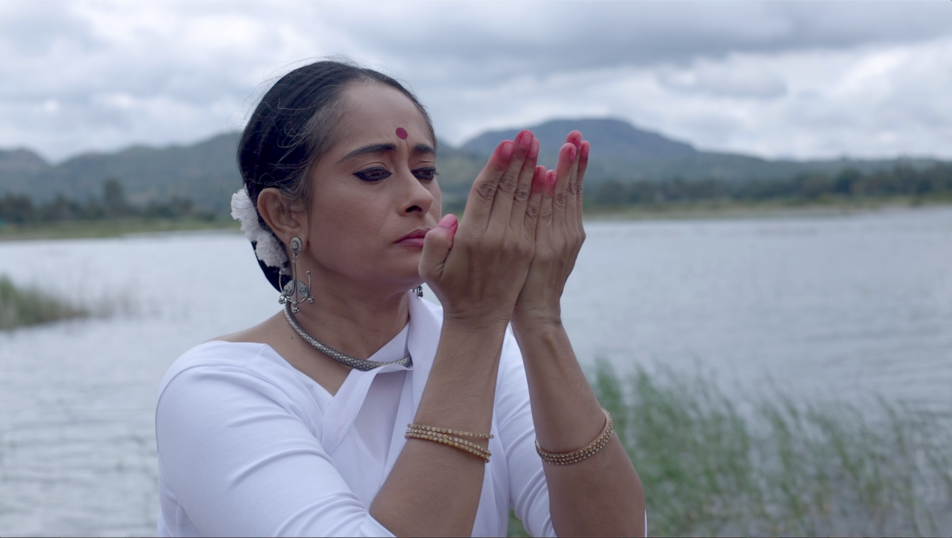 Video performance, <br> Instabili Vaganti in India 
