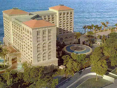 MADE IN ITALY, MASPERO ELEVATORI PER LA SPIAGGIA DEL LARVOTTO A MONTECARLO