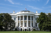 CNN, MSNOW E POLITICO<BR>BANDITE DA CASA BIANCA 