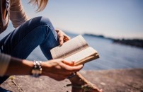 COSA SIGNIFICA ESSERE  UN LETTORE DI ROMANZI?