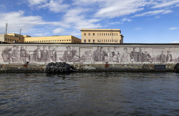 NAPOLI, IN UN MURALES <br> IL LINK CON NEW YORK