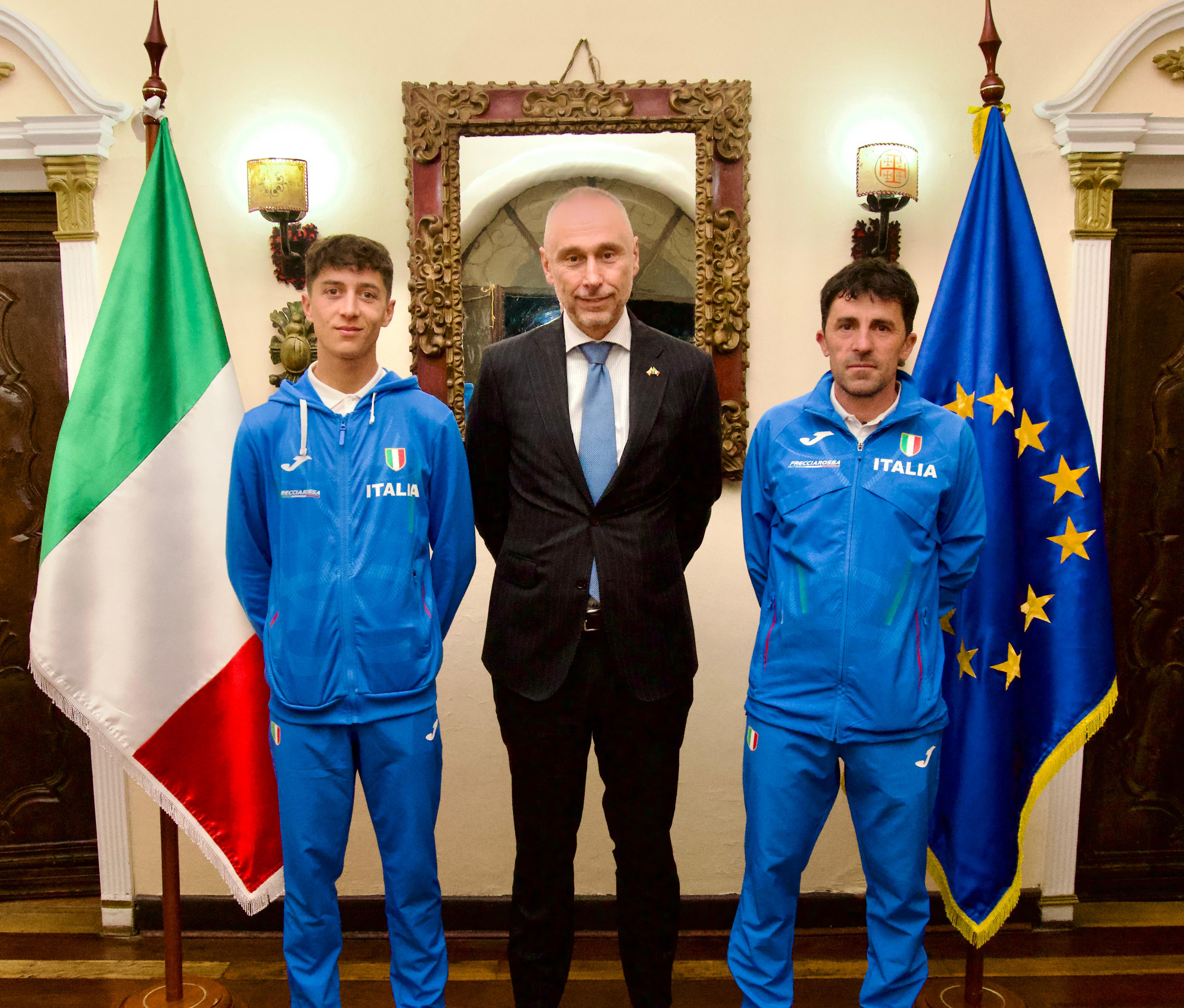 Giornata Sport, Ecuador: Ambasciatore Davoli riceve atleti Fidal 
