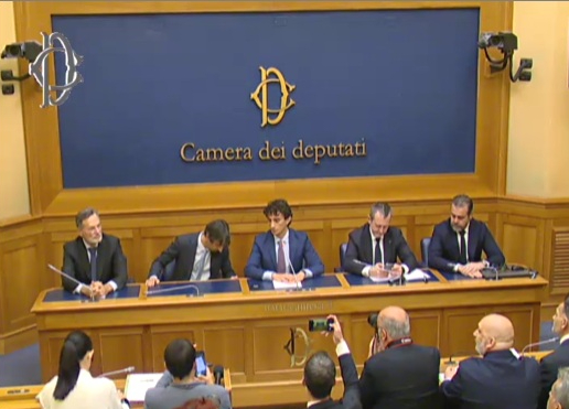 STOP ALLâATTO DOVUTO <br> LA PROPOSTA DI FDI