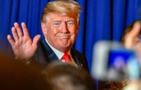 TRUMP: DELUSO DA PUTIN<BR> MA LA CRIMEA Eâ PERSA
