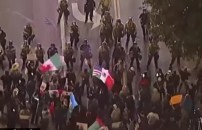 LOS ANGELES, TRUMP <BR> SCHIERA I MARINES