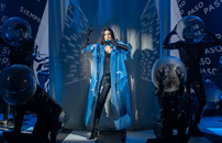 Laura Pausini: fuori il nuovo singolo âRitorno ad amareâ in attesa del tour mondiale