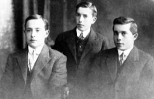 Dipingere con la pietra: la storia dei fratelli Melocco raccontata da Zeny Edwards