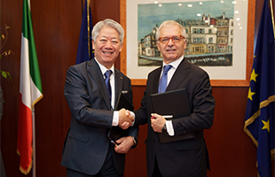 Kawasaki Heavy Industries e Policlinico Gemelli siglano un MoU per la sanit� di nuova generazione