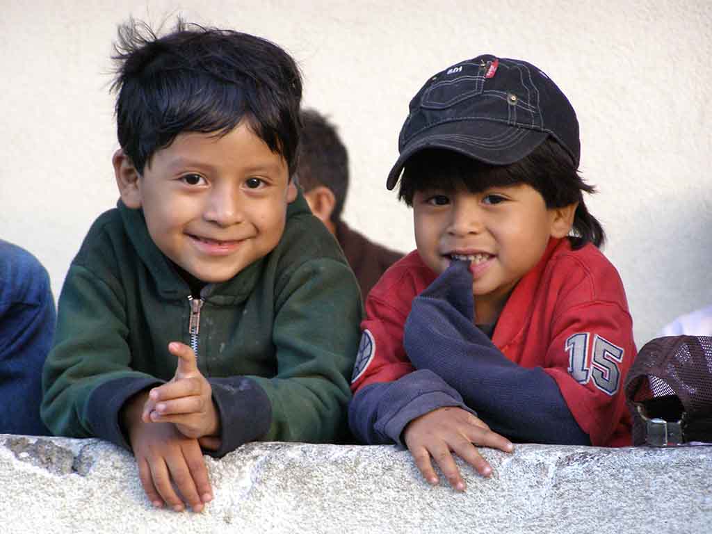 791 - Villaggio nei pressi del lago - Guatemaladi Atitlan