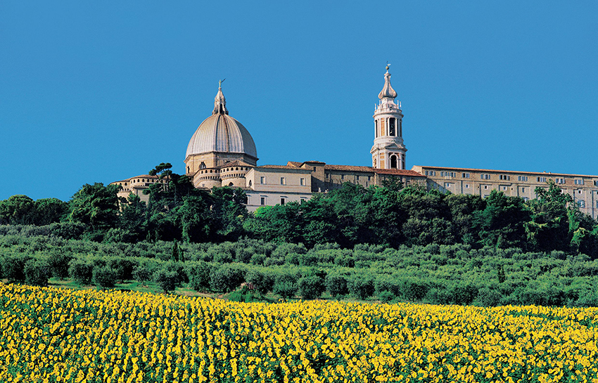 Marche religiose: Loreto e il suo santuario