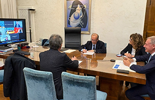 Spazio: colloquio tra Urso e il ministro francese Baptiste