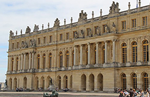 Versailles, approvata dichiarazione diritti dellâuomo
