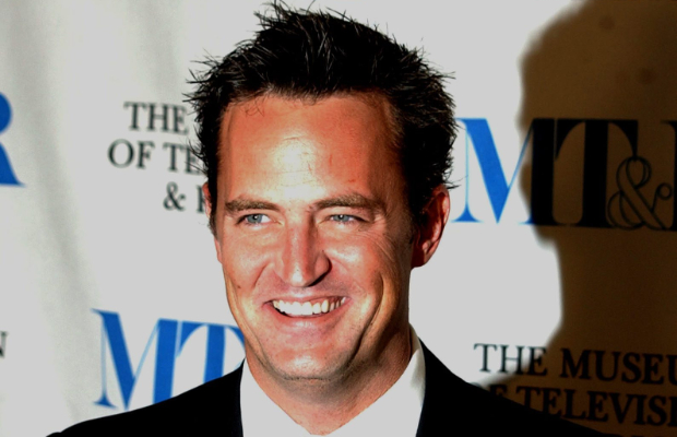 ADDIO A MATTHEW PERRY <br> IL CHANDLER DI FRIENDS