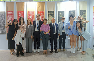 UniversitÃ  del Salento, cerimonia di laurea per i primi 57 studenti cinesi del percorso An-Lai
