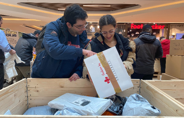 A MILANO 10 TONNELLATE <BR> DI âPACCHI SMARRITIâ